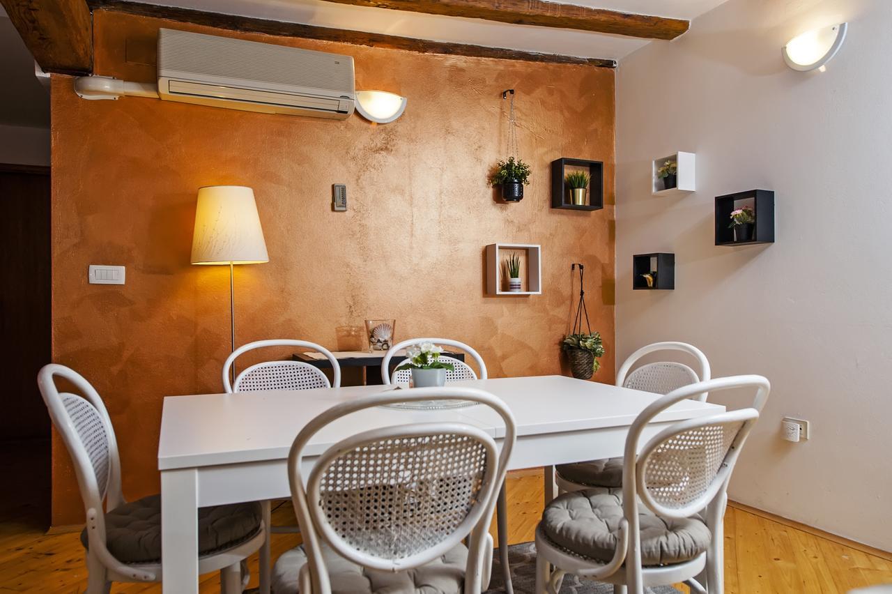 Apartment Marconi Ровинь Экстерьер фото