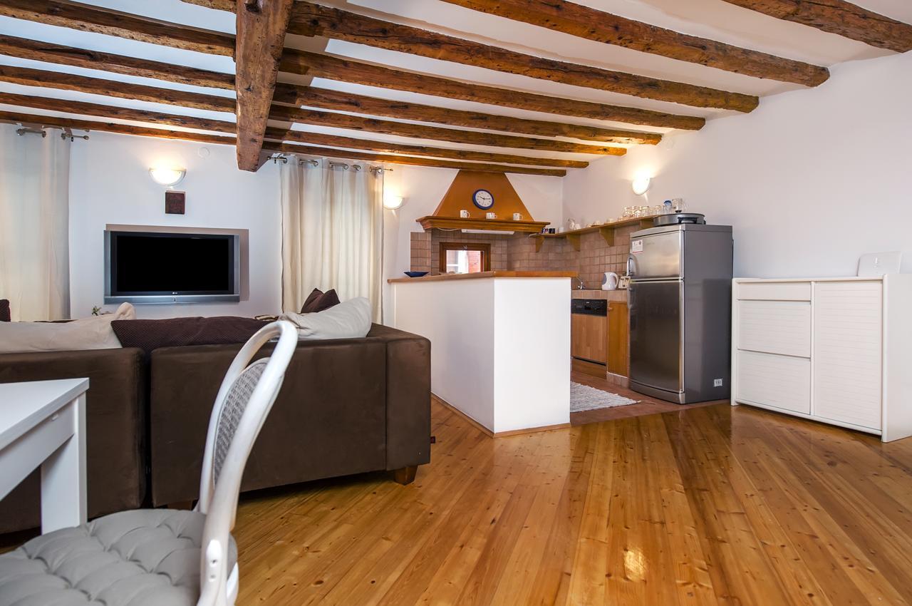 Apartment Marconi Ровинь Экстерьер фото