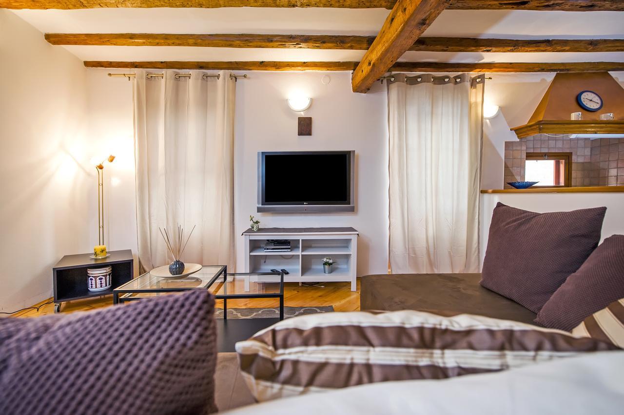 Apartment Marconi Ровинь Экстерьер фото