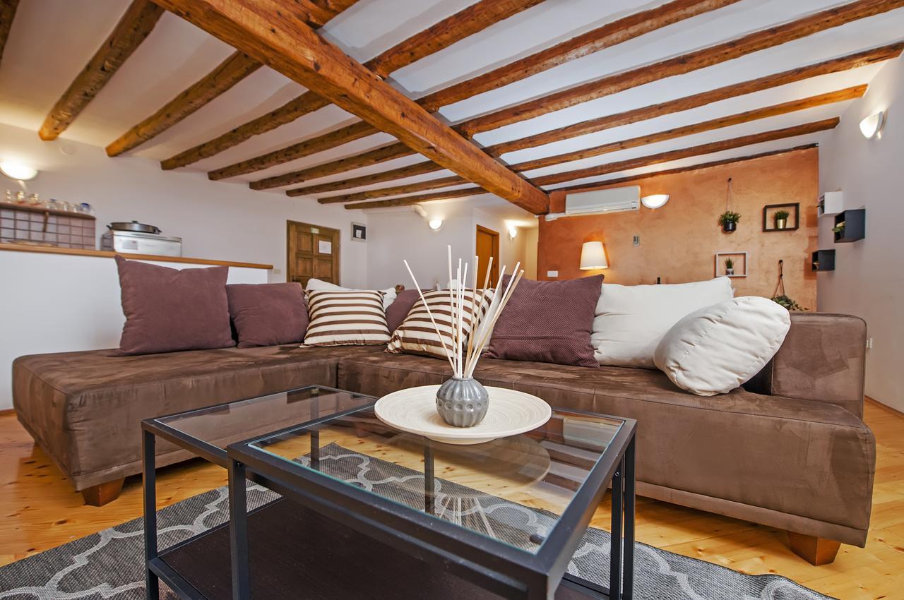 Apartment Marconi Ровинь Экстерьер фото